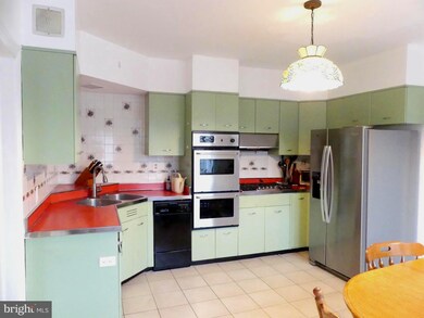 638 Main St, Reisterstown, MD 21136 - photo 6