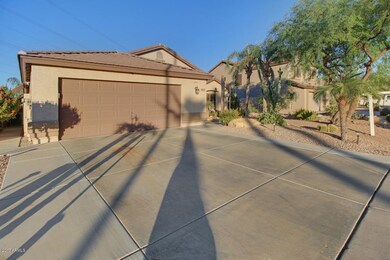 1046-West-Hearne-Way-12