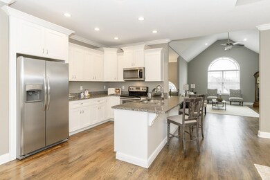 718 Soaring Eagle Cir unit 14, Hixson, TN 37343 - photo 7