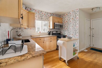 4061 Washington St unit 1, Roslindale, MA 02131 - photo 3