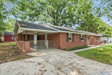 416 Everett Dr SW, Decatur, AL 35601 - photo 6