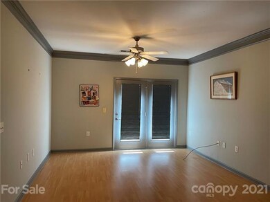 515 Appeldoorn Cir unit 515, Asheville, NC 28803 - photo 3