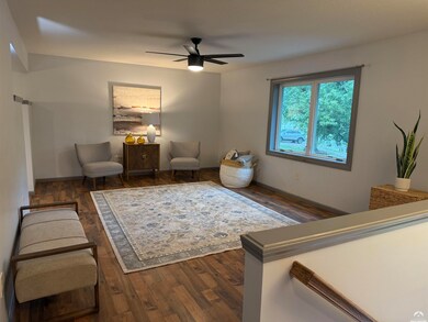 3404 Oxford Ct, Lawrence, KS 66049 - photo 4