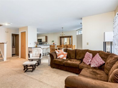 56 Winding Brook Dr, South Burlington, VT 05403 - photo 2