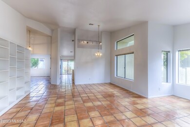 7 Living Room photo a