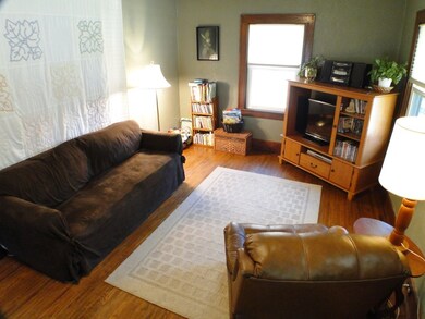 4-Living Room