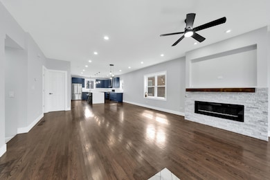 2613 Kenilworth Ave, Berwyn, IL 60402 - photo 5