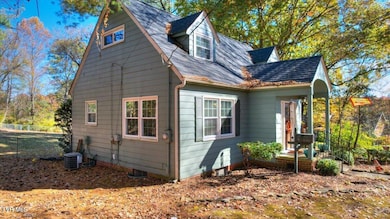 2517 Larkspur Dr, Johnson City, TN 37604 - photo 2