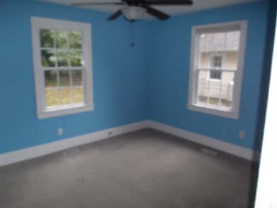 113 Shore Dr, Jacksonville, NC 28540 - photo 7