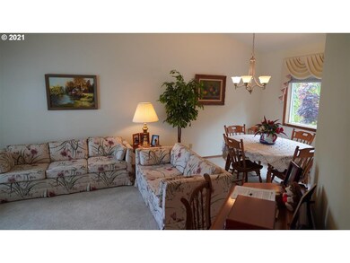 39534 Mccormick Dr, Sandy, OR 97055 - photo 4