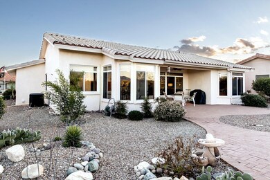 945 E Crown Ridge Dr, Oro Valley, AZ 85755 - photo 2