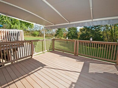 15X20 Trex Deck with a Retractable Awning.  There 
