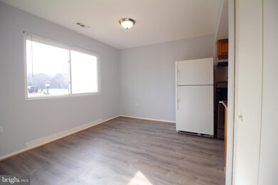 2428 Sun Valley Cir unit 7, Silver Spring, MD 20906 - photo 5