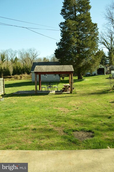 6453 Crescent Ave, Bensalem, PA 19020 - photo 6