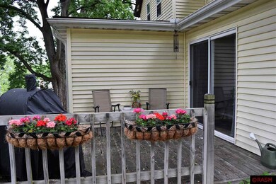 926 N 7th St, Mankato, MN 56001 - photo 2