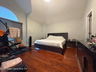 91 El Camino Loop, Staten Island, NY 10309 - photo 7