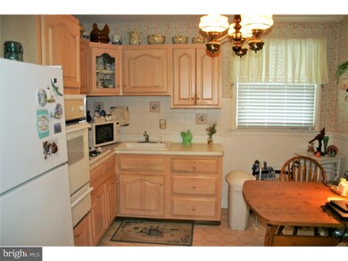 197 Dimarco Dr, Philadelphia, PA 19154 - photo 6