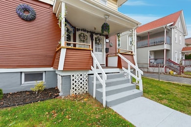 50-52 Maynard St, Springfield, MA 01109 - photo 4