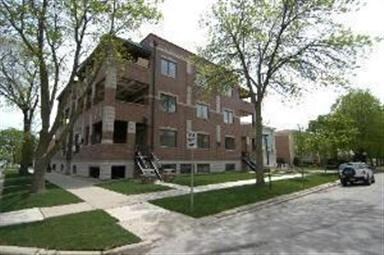2921 W Glenlake Ave unit 2E, Chicago, IL 60659 - photo 2