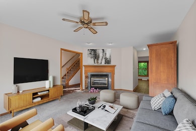 2110 Hollow Cir, West Bend, WI 53090 - photo 7