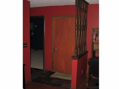 355 Chateau Dr, La Porte, IN 46350 - photo 7