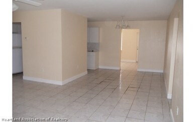 227 Sunbeam Ct, Lake Placid, FL 33852 - photo 5
