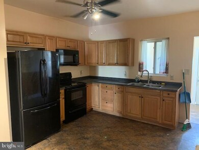 715 Glenwood Ave, Baltimore, MD 21212 - photo 2