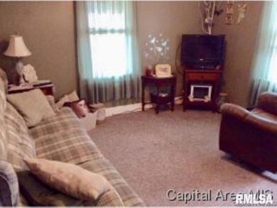 122 N 3rd St W, Virginia, IL 62691 - photo 7