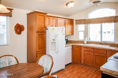 06 Kitchen