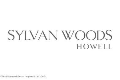 SYLVAN WOODS howell logo