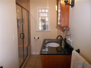Full Bathroom (Granite top, tile floor and shower)