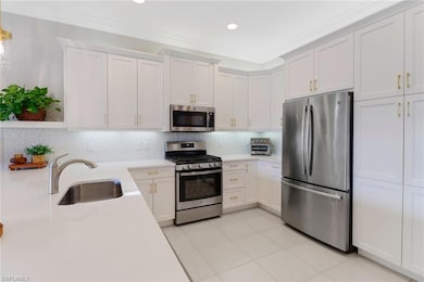 4326 Aurora St, Naples, FL 34119 - photo 7