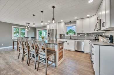 1722 28th St, Spirit Lake, IA 51360 - photo 6