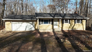 9300 Bath Rd, Laingsburg, MI 48848 - photo 4