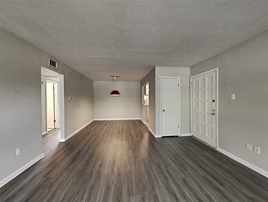 5105 Skillman St unit 120E, Dallas, TX 75206 - photo 3