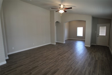 5322 Camerford Ct, Alvin, TX 77511 - photo 7