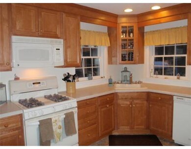 26 Meadowbrook Ln, Mattapoisett, MA 02739 - photo 6