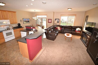 kitchen/living room