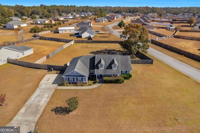 242 Parish Loop, Hinesville, GA 31313 - photo 3