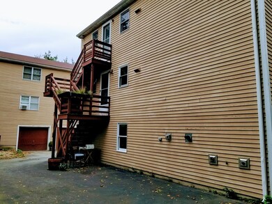 14 Orchard Ave unit B, Waltham, MA 02452 - photo 4