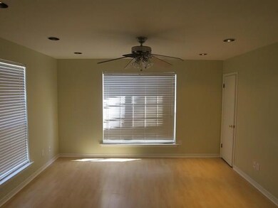 4752 W Napoleon Ave unit 8, Metairie, LA 70001 - photo 2