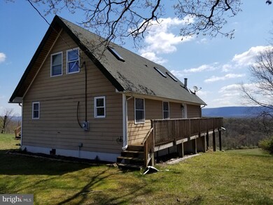 3853 Timber Ridge Rd, Berkeley Springs, WV 25411 - photo 2