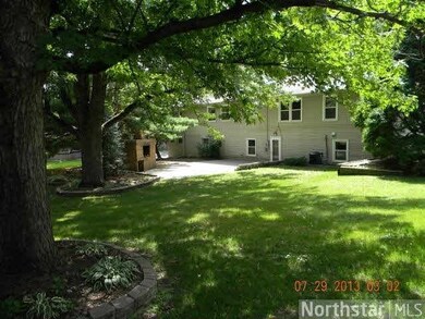 8935 Colfax Ave S, Bloomington, MN 55420 - photo 3