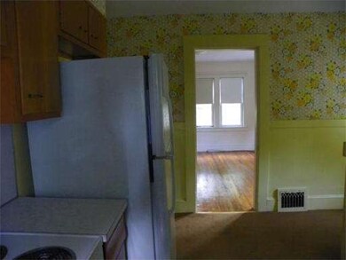 633 Amostown Rd, West Springfield, MA 01089 - photo 7