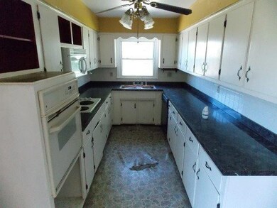 400 Cole Rd, Harrodsburg, KY 40330 - photo 4