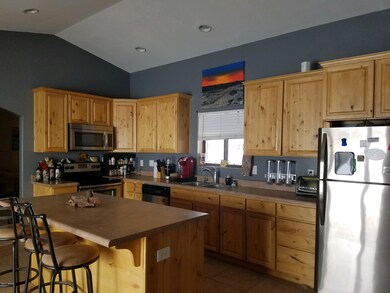 529 S Foothill Blvd, Taylor, AZ 85939 - photo 7