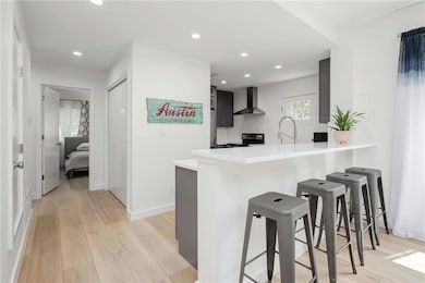 1803 Bouldin Ave unit A, Austin, TX 78704 - photo 4