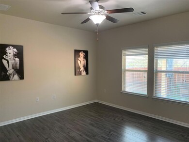 7216 Vail Ridge St, Austin, TX 78744 - photo 5