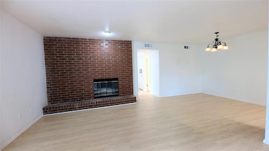 4400 Hemingway Dr unit 112, Oklahoma City, OK 73118 - photo 7