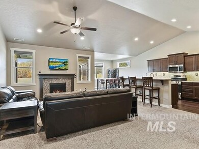 4231 S Silveroak Way, Boise, ID 83709 - photo 6